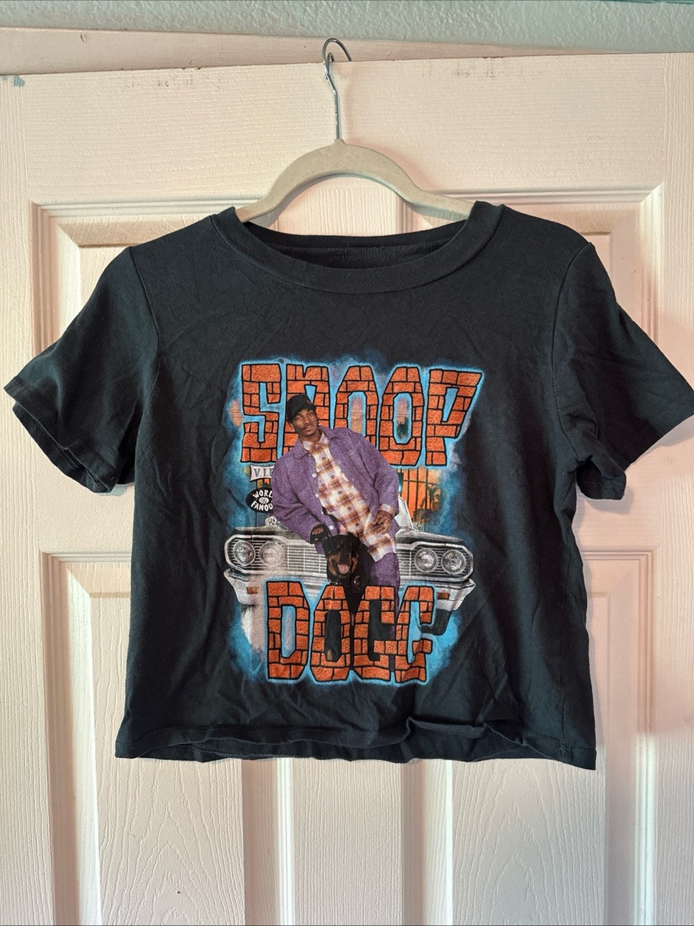 Black Graphic Womens Tee with Snoop Dogg Design Crop Top Size Large New